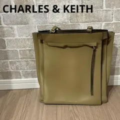 CHARLES & KEITH トートバッグ　通勤バッグ　キャメル　A4のサムネイル