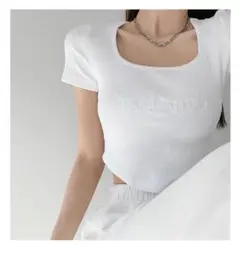 ホワイトリブ編みTシャツ