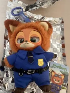 訳あり　MINISO ズートピア ぬいぐるみキーチェーン　ニック警察官