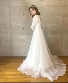 THE URBAN BLANCHE Aラインドレス