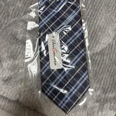 チェック柄ネクタイ