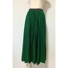 Editt byYECCA VECCAミモレ丈グリーンラメニットプリーツスカート