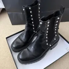 ZARA 36ブラックパール装飾サイドゴアブーツ