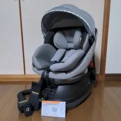 【美品】combi JN-550 チャイルドシート シートベルト固定式