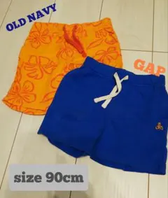 ≪GAP&ALD NAVY≫２枚セット男の子ショートパンツ90cm