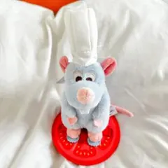 東京ディズニーシー　レミー　ぬいぐるみ　肩のせ