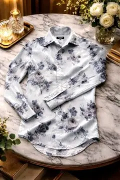 トルネードマート　高級シャドーストライプ　フローラルフラワードレスシャツ♡