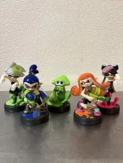 スプラトゥーン「amiibo2体」＆ コジャケのスタンプ - メルカリ