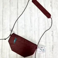 新品 kusetsuyo くせ強シリーズ ショルダーポーチ サコッシュ あずき色