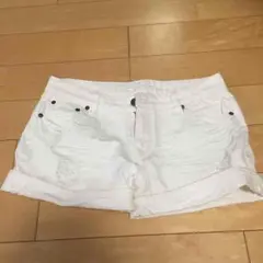ソフトダメージ加工♡デニムショートパンツ