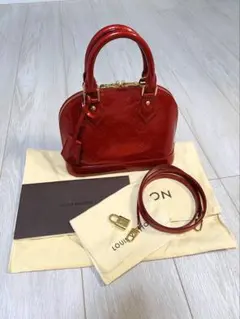 Louis Vuitton アルマBB ポムダムール　ハンドバッグ