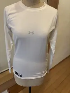 Under Armour ホワイト 長袖 アンダーシャツ MD
