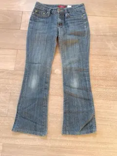 Item thumbnail for item d5e8c45b-dd23-49d8-8165-ca3a96a54886