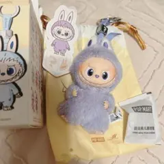 ラブブ Pin for love ぬいぐるみペンダント ？