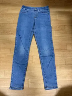 Item thumbnail for item 5cf3ad1c-cf2e-4e93-b95e-05da30e3f5d6