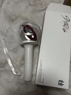 Stray Kids ペンライト、ストラップ付き 2025年最新】stray kids ペンライトストラップの人気アイテム - メルカリ