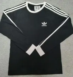 adidas　ロングスリーブTシャツ　ストライプ　　　ブラック　刺繍ロゴ付き