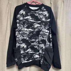 BURTLE XL 長袖カットソー ブラックホワイト