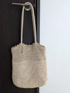 ikka ベージュ 編み物 かごバッグのサムネイル