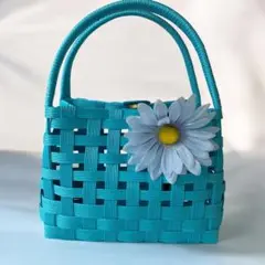 お花のかごバッグ(青)