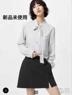 新品未使用【UNIQLO】ボウタイブラウス　ライトグレー　S