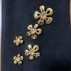 金色 花形 ボタン 5個セット