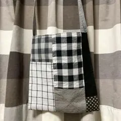 ハンドメイドパッチショルダーバッグ ブラック