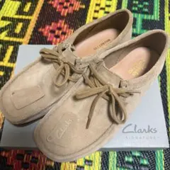 新品 限定別注 クラークス VANDY THE PINK ワラビー ハンバーガー