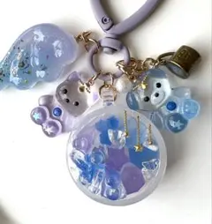 天使の羽と夢みる琥珀糖　シェイカーキーホルダー　レジン　ねこ　いぬ