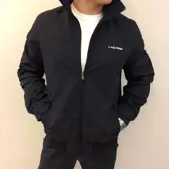 ナイロンジャケット