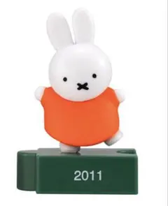 ミッフィー 70周年フィギュア 2011年モデル