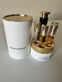 LOUIS VUITTON APOGEE 香水 ミニチュアセットのサムネイル