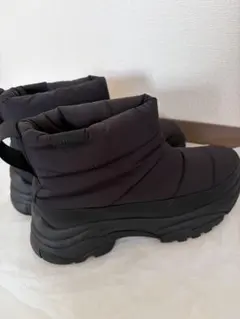 ブラック キルティング厚底ブーツ