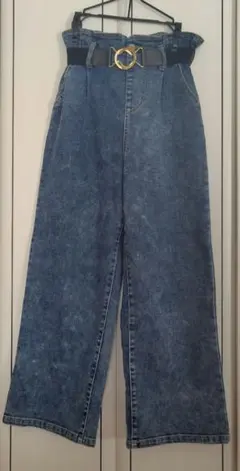 Item thumbnail for item 11ef081b-e0b3-446b-b6e0-b40a67f9a003