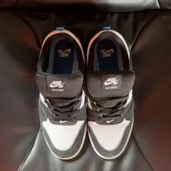 NIKE SB ALLEYOOP 26.5cm スニーカーのサムネイル