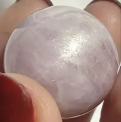 《強シラー》高品質クンツァイト　スフィア　アベンチュレッセンス