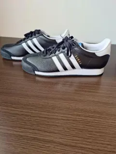 新品 adids SAMOA BLACK/WHITE