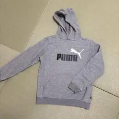 PUMA 厚手グレー パーカー 150