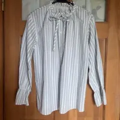 【新品】ストライプ柄 フリルネック 長袖ブラウス LLのサムネイル