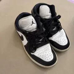 Air Jordan ローカットスニーカー ブラック/ホワイト