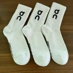 正規品Onカジュアルで快適な柔らかミディアムソックス（男用・3足セット・ホワイト