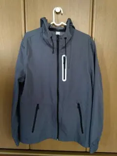 美品 TOMMY HILFIGER グレー ナイロンジャケット(Мサイズ)