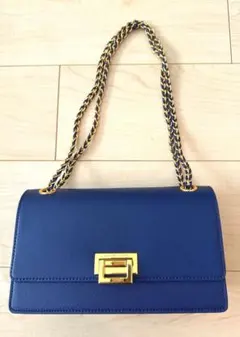 新品未使用　CHARLES & KEITH ハンドショルダーバッグ