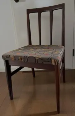 ダイニングチェア