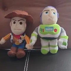 トイ・ストーリー ぬいぐるみキーホルダー ウッディ バズ