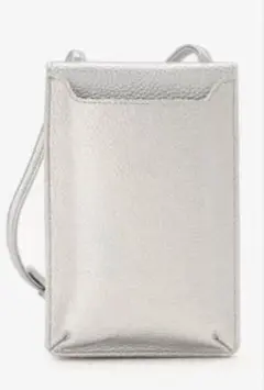新品　値札付　アフタヌーンティーリビング　スマホ　ショルダーバッグ　シルバーのサムネイル