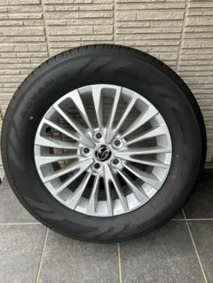 40アルファードXグレード新車外しホイールタイヤ②のサムネイル