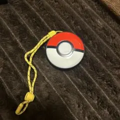 Pokémon GO Plus + ストラップ付き