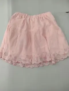 メゾピアノ　ピンク刺繍スカート サイズ140
