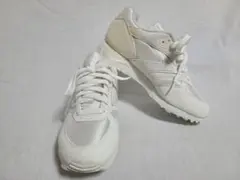 シューズ スニーカー